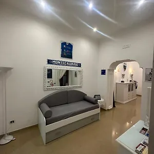 Casa Montecalvario , Naples Italie